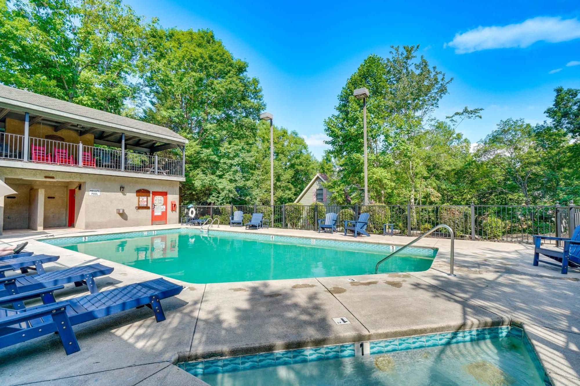 Smoky Mountain Cabin With Deck And Hot Tub! Pigeon Forge Exterior foto